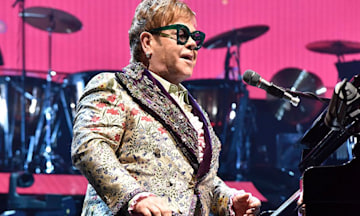 Elton John’s top 8 iconic outfits throughout the years | HELLO!