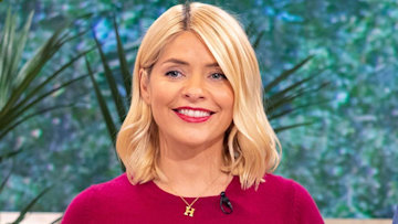 holly-willoughby-this-morning-fashion