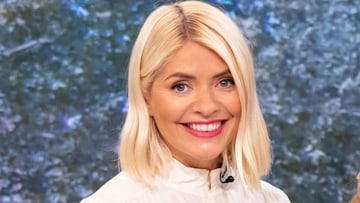 holly-willoughby-white-top-this-morning