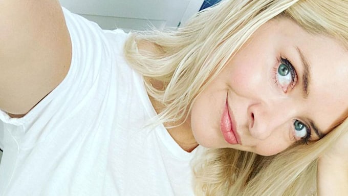 holly-willoughby-fashion