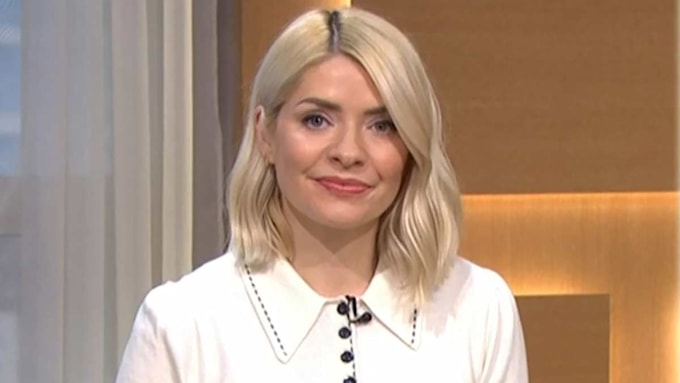 holly-willoughby-this-morning-style