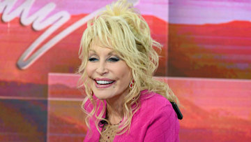 Dolly Parton reveals rare glimpse of husband Carl while dressed as a ...