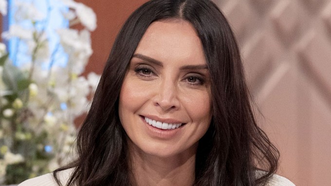 Christine Lampard's striking waist-cinching dress is oh so flattering ...