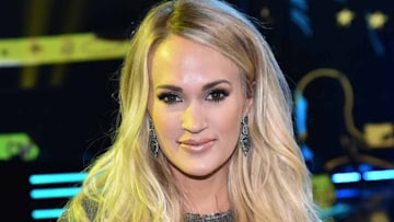 Country star Carrie Underwood causes a stir in strapless bridal gown ...