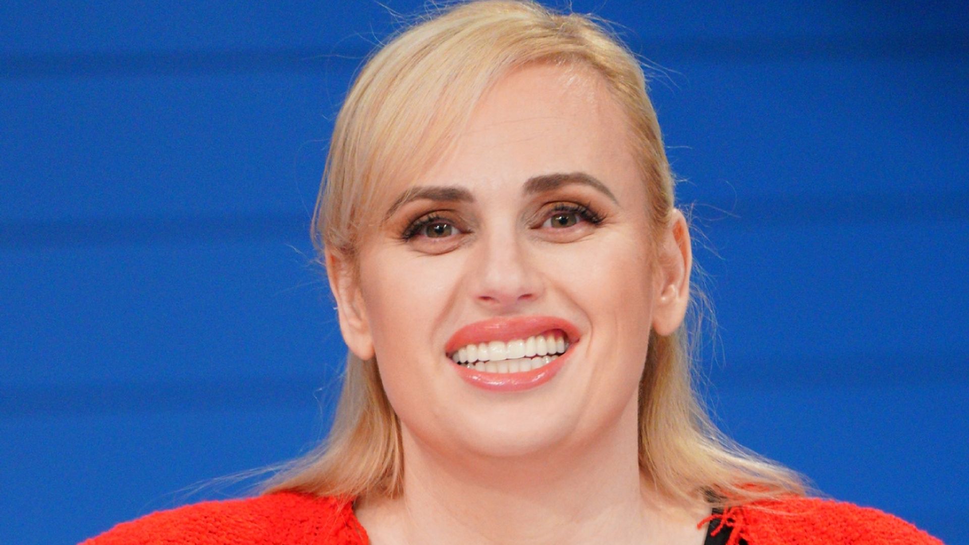 Rebel Wilson shows off her toned figure in skintight gymwear after