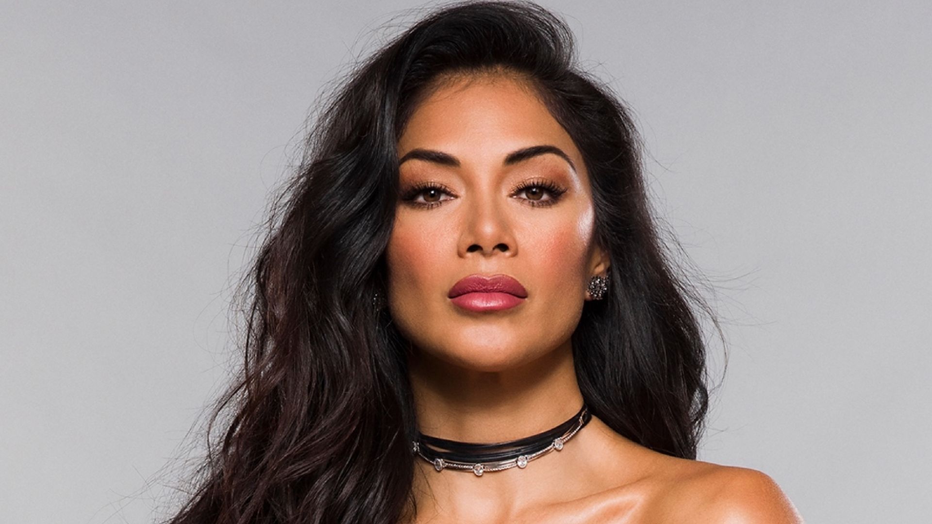 Nicole Scherzinger Shows Off Some Impressive Moves In Revealing String Bikini Hello 8088