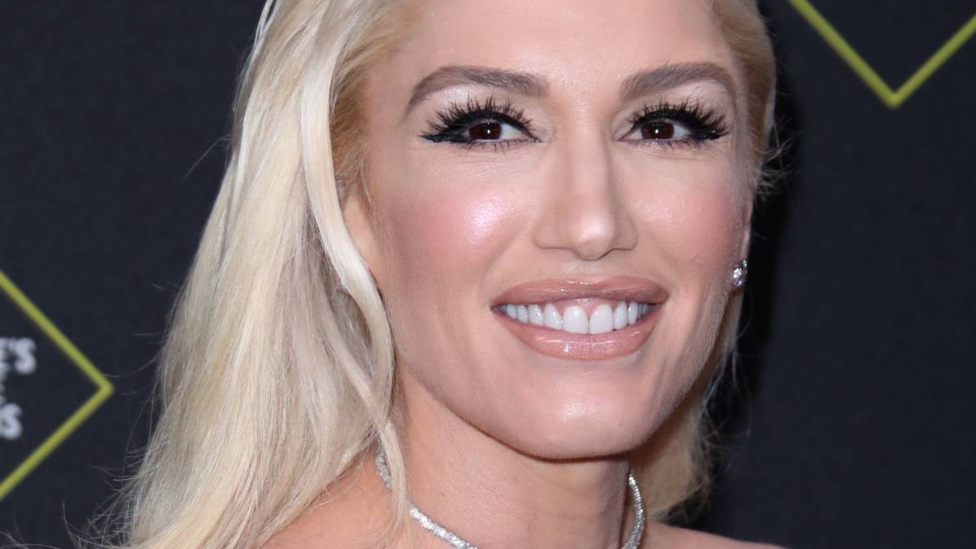 Gwen Stefani Showcases Toned Physique In Tiny Crop Top As Fans Go Wild