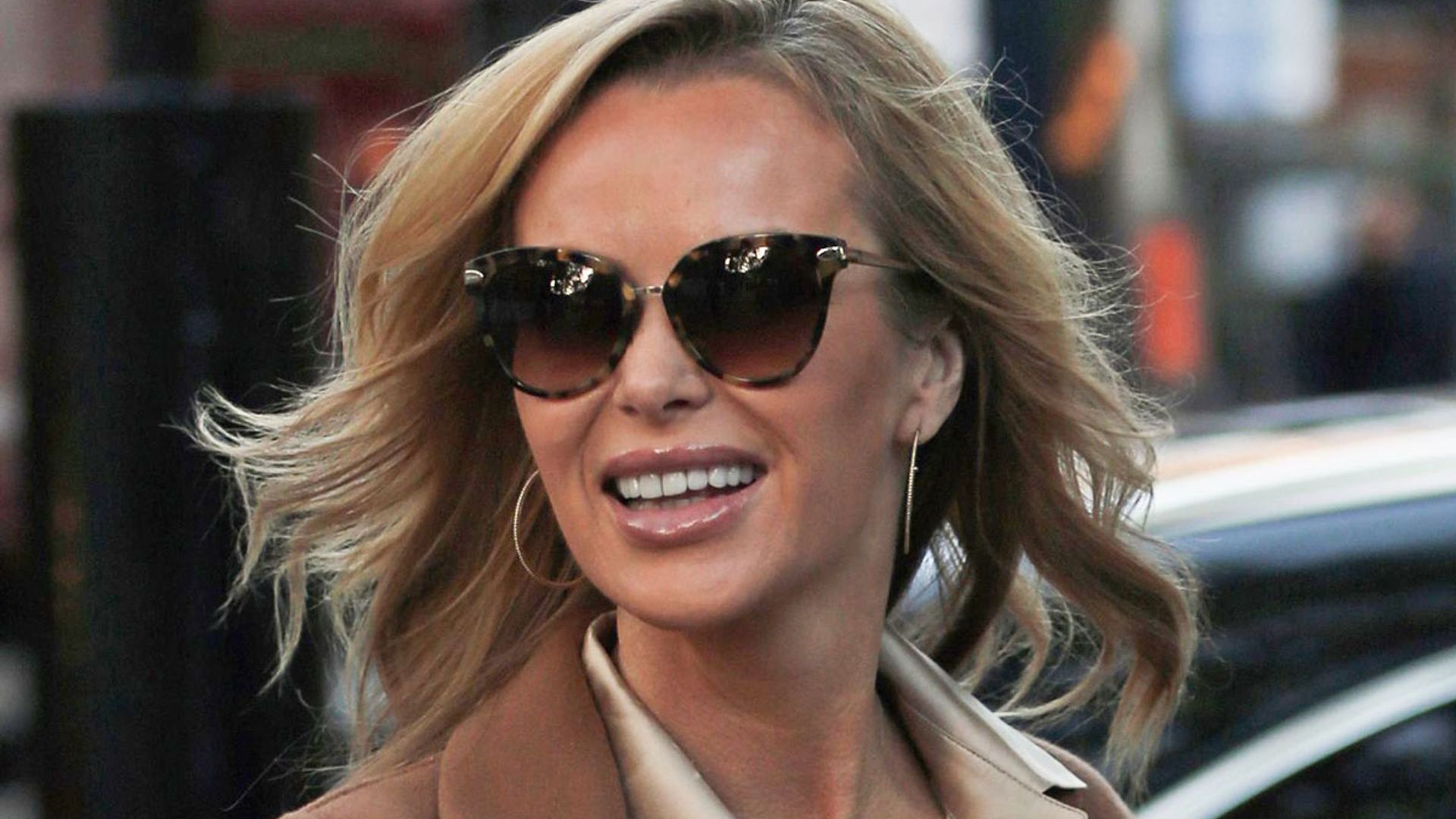 Amanda Holden looks phenomenal in leather leggings and knee-high boots