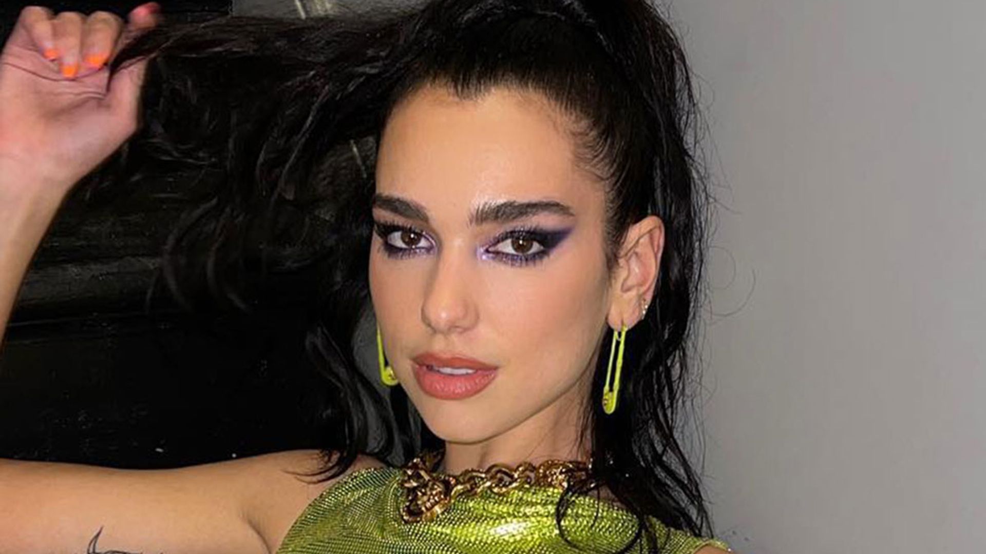 Dua Lipa is a dream in angelic cropped two-piece | HELLO!