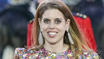 Princess Beatrice unveils glamorous red carpet transformation in slinky ...