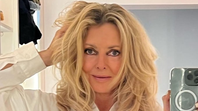 Carol Vorderman rocks vampy hair transformation in waist-cinching ...