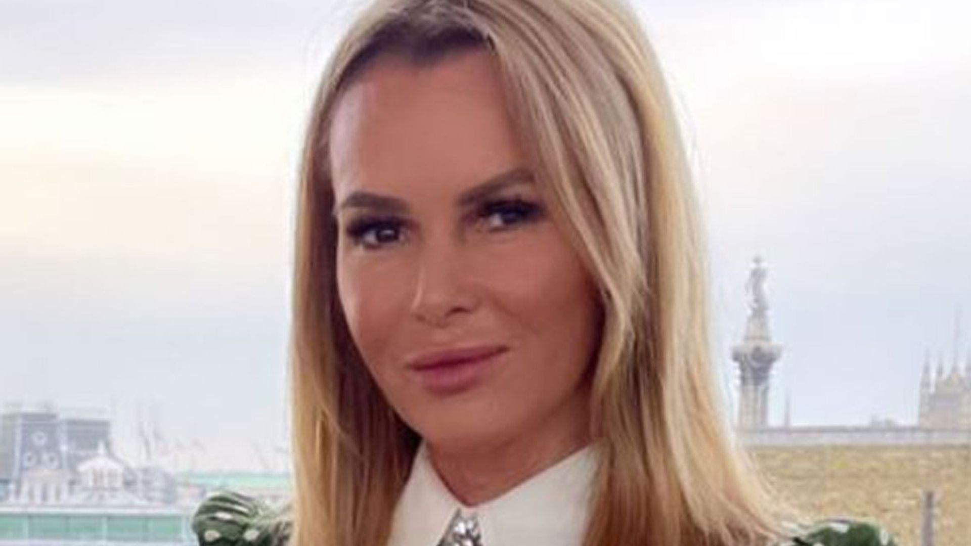 Amanda Holden stuns in flattering hourglass dress - do you recognise it