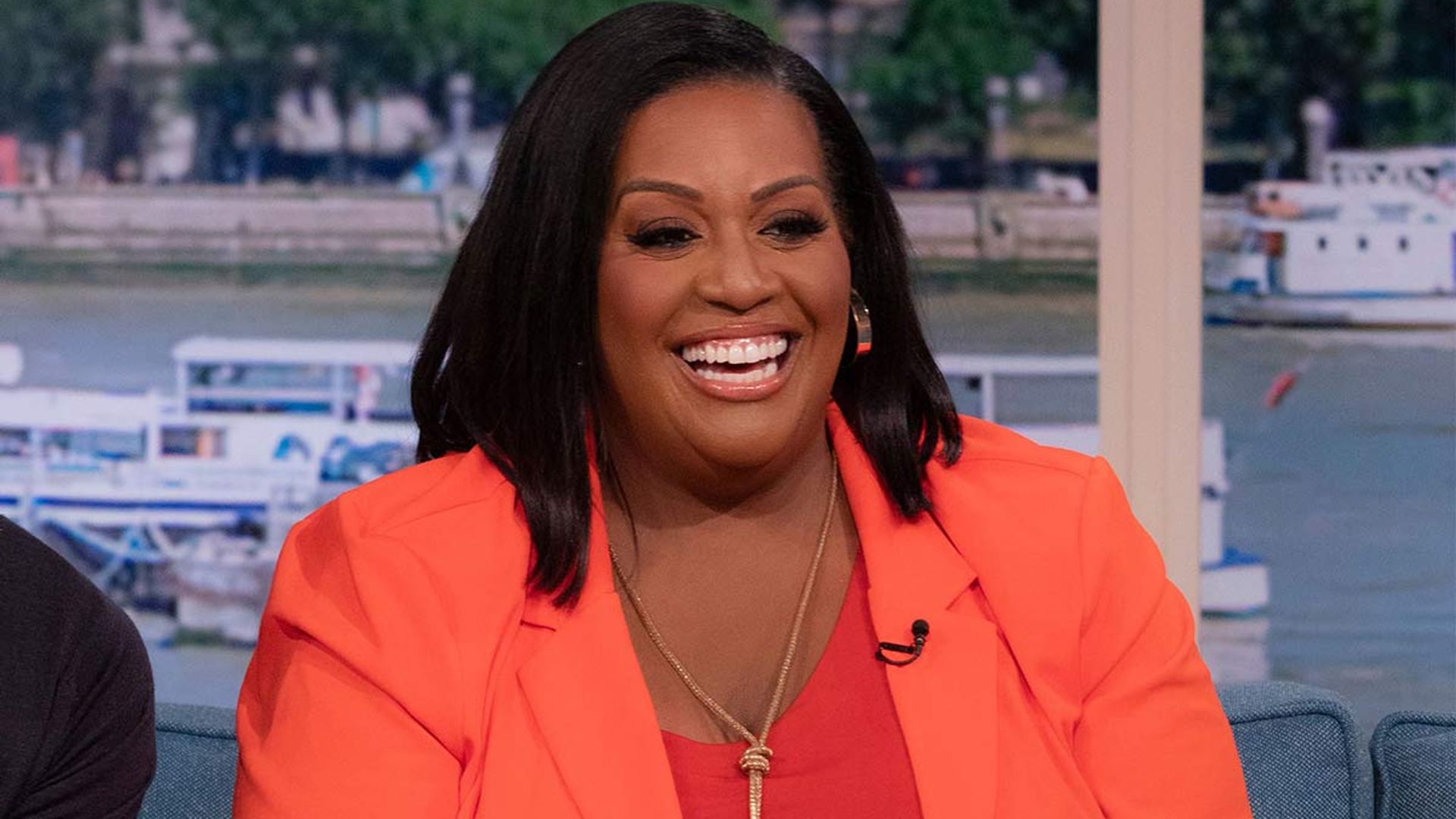 Alison Hammond looks sensational in the most flattering ASOS look - and ...