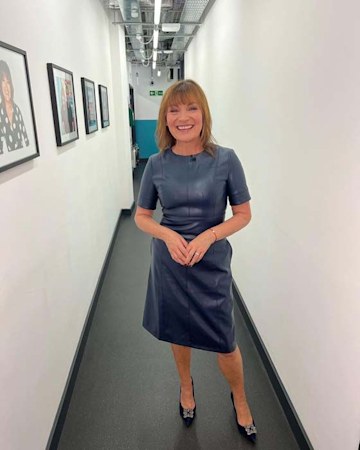 Lorraine Kelly shows off incredible weight loss in £69 fitted leather