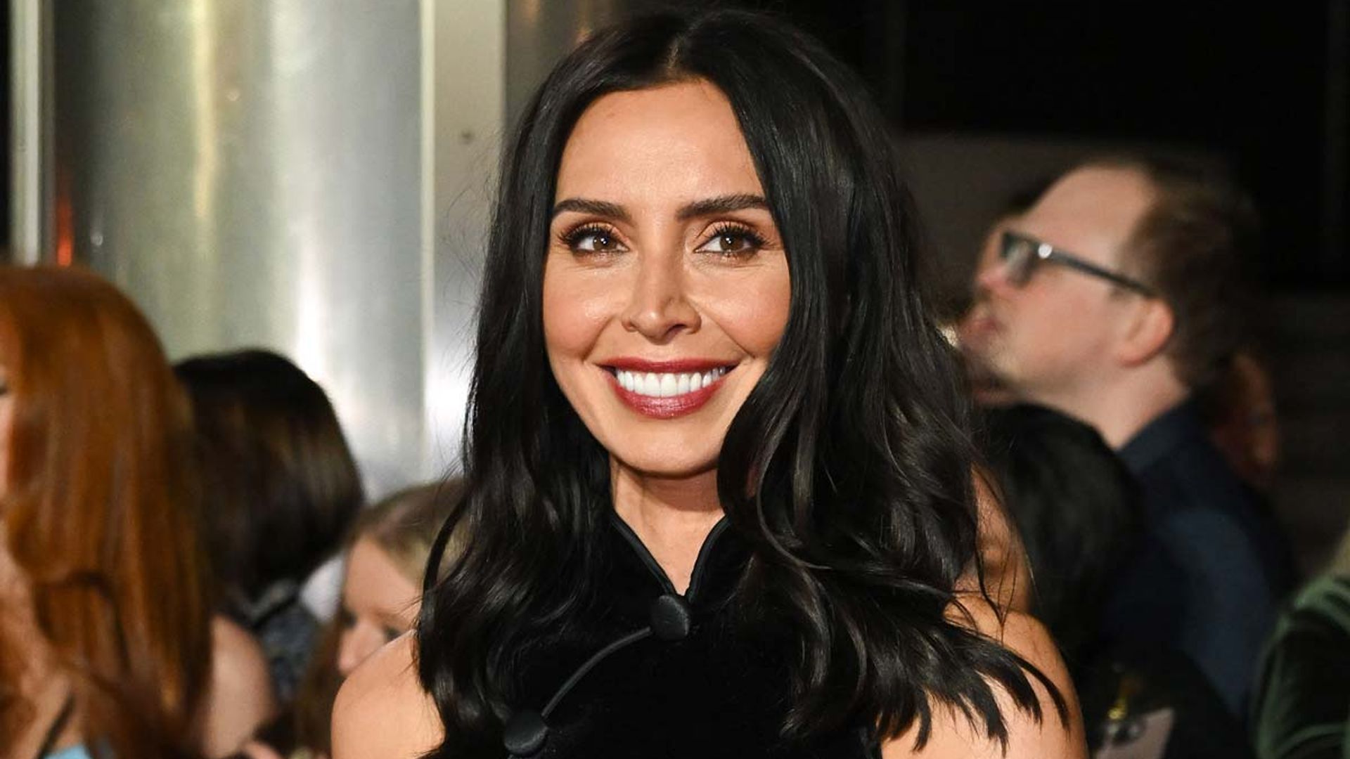 Loose Women S Christine Lampard Is An Emerald Dream In Slinky Velvet