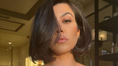 Kourtney Kardashian rocks sexy SKIMS PJs for a jaw-dropping pilates workout