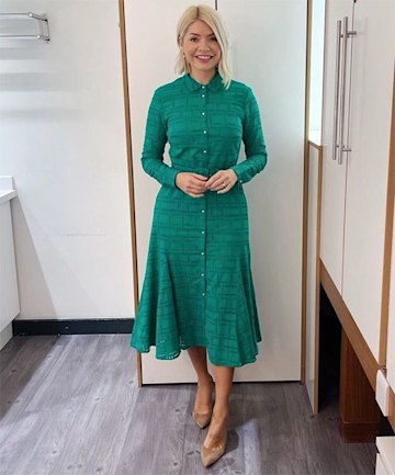 Holly Willoughby green dress on This Morning today is SO Princess Kate ...