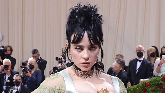Billie Eilish Sports Wet Hair And Black Dress In Sultry New Photo Hello