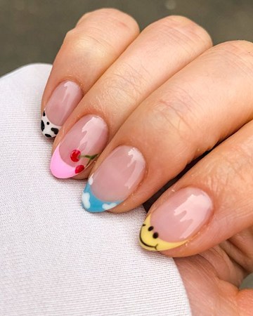 Shoreditch-Nails-Colored-Tips
