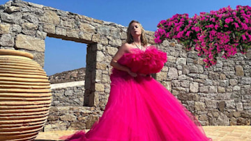 alicia-silverstone-pink-dress