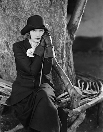 1920s-Fashion-Greta-Garbo
