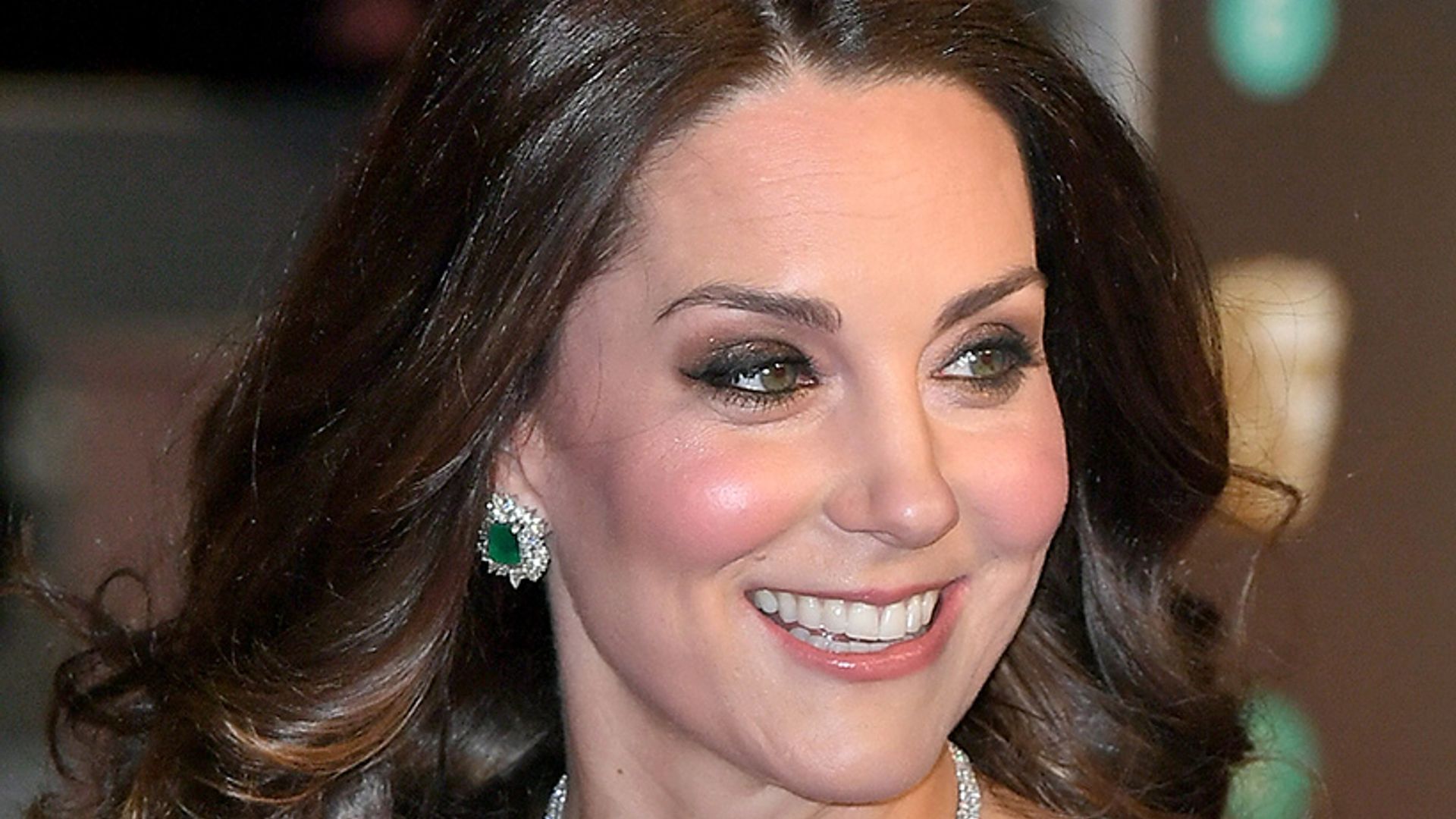 Kate Middleton's BAFTA 2018 diamond and emerald earrings are so clever ...