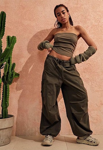 Urban-Outfitters-cargo-pants