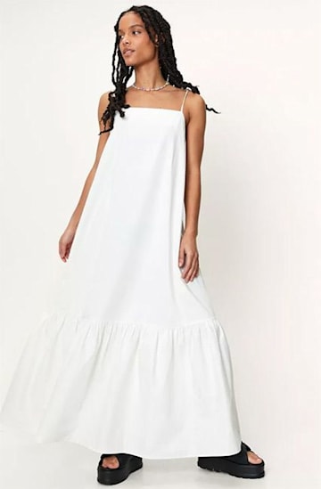 ng-white-dress