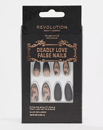 Deadly-love-false-nails