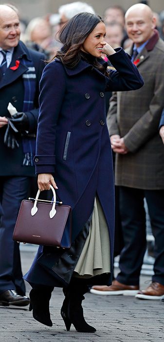 Meghan Markle Street Style Unique Lunch Powder Box Bag Handbag Tote Fashion Week 
