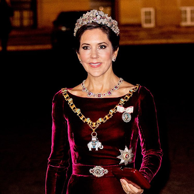 The Queen, Sophie Wessex and Crown Princess Mary wear stunning outfits ...