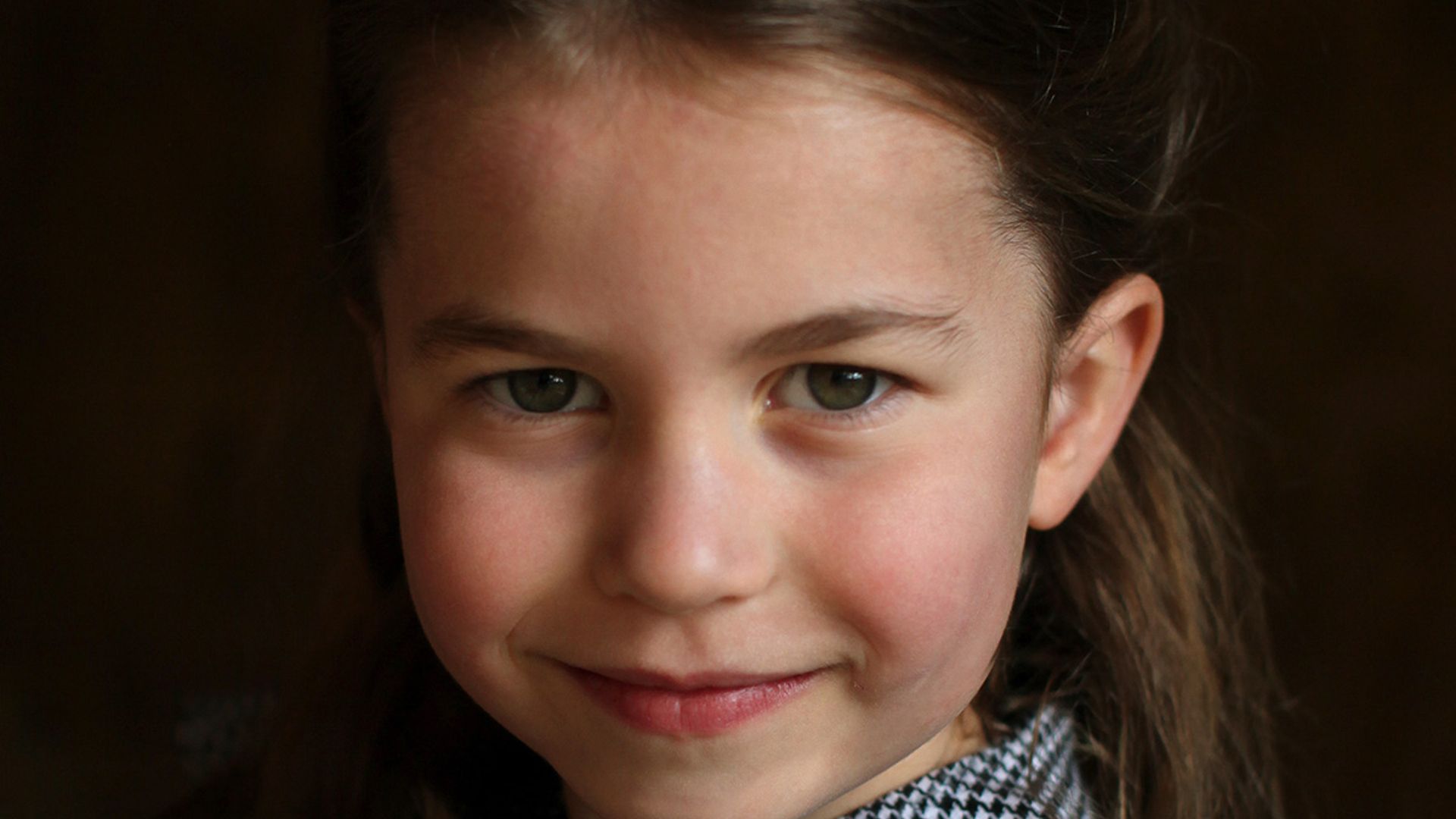 Princess Charlotte Adorable In Zara Checked Dress In New Birthday Pictures Hello