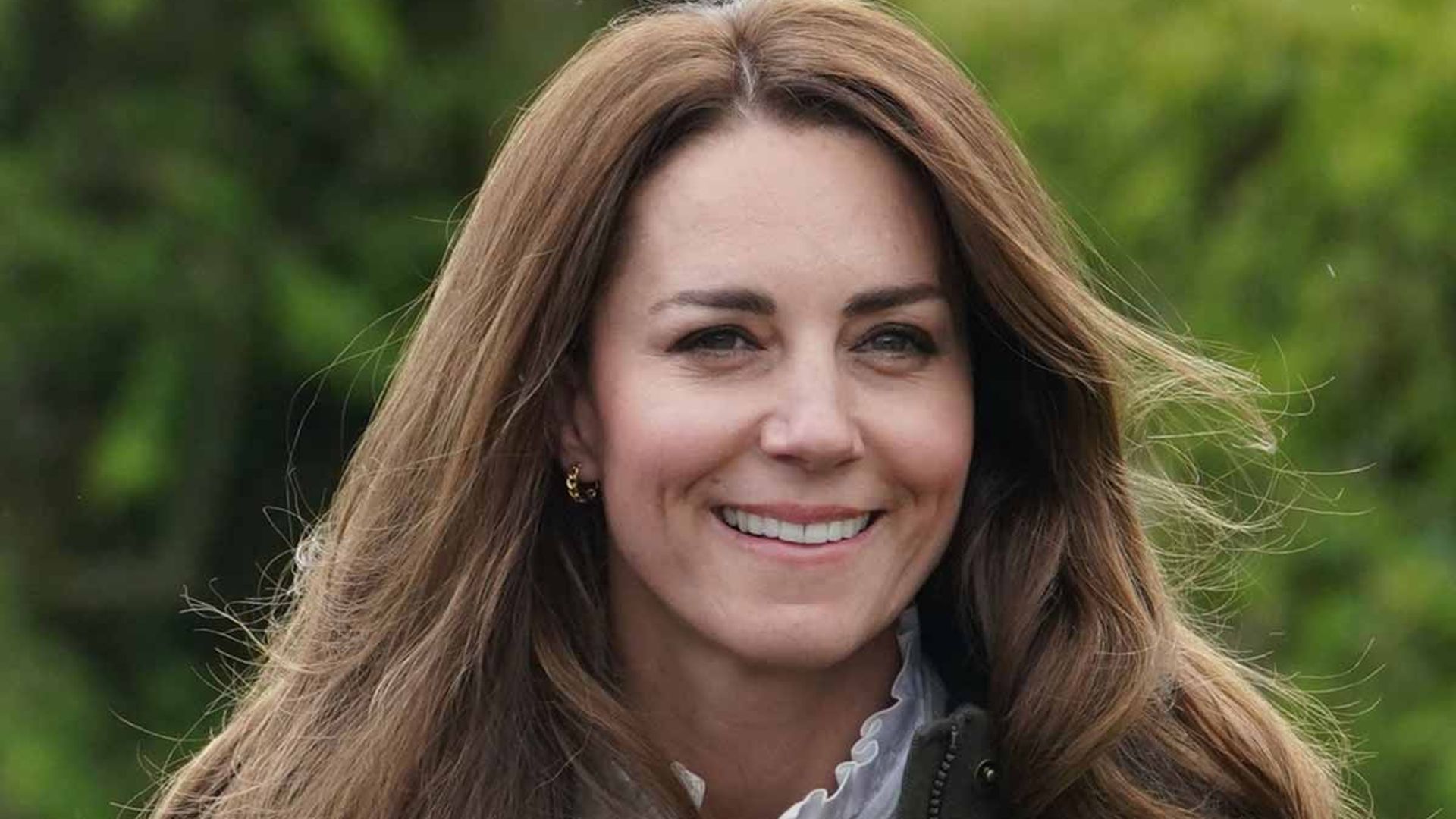 Kate Middleton surprises in figure-flattering flares for new appearance ...