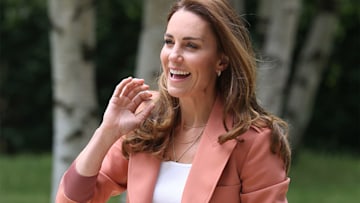 Kate Middleton glows in pink Chloe blazer and skinny jeans for new ...