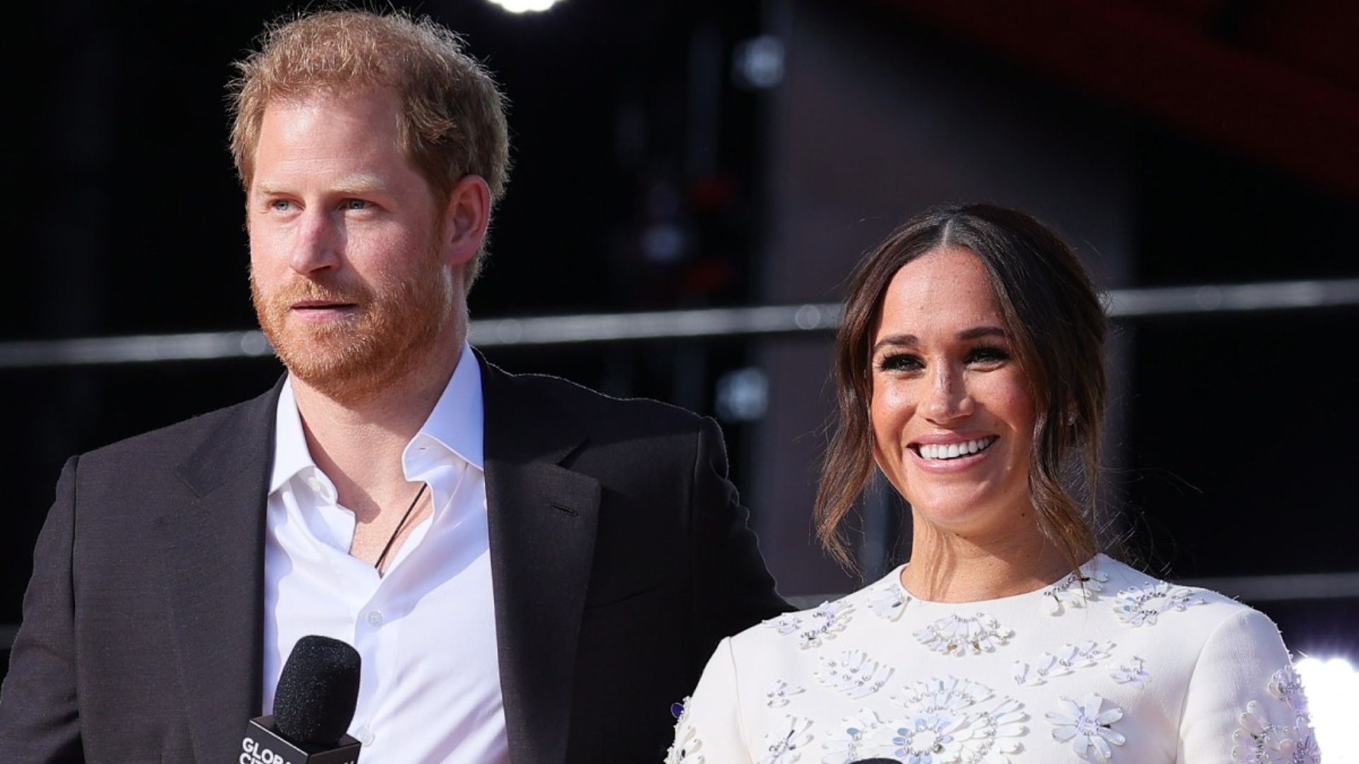 Meghan Markle stuns in white mini dress at Global Citizen Live event ...