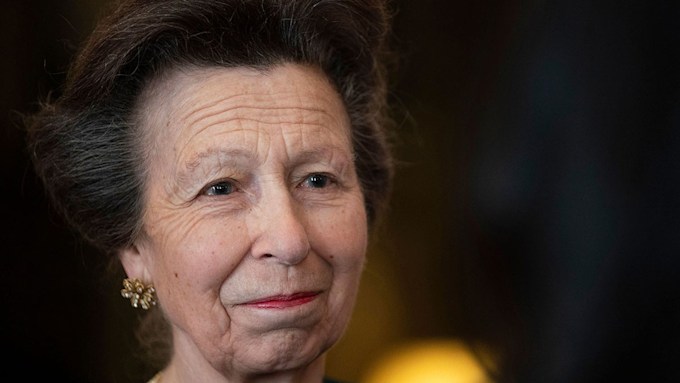 Princess Anne looks elegant in emerald for Prince Philip's memorial ...