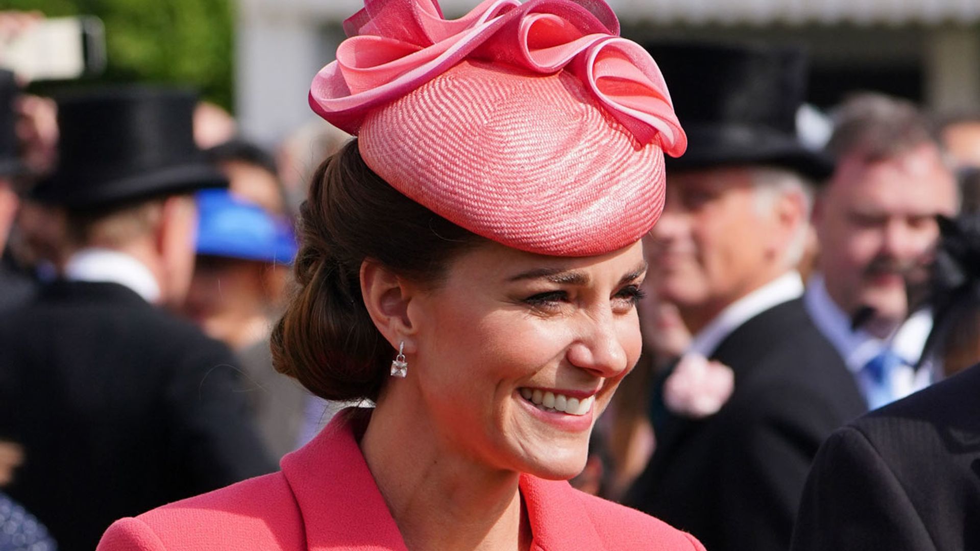 Луи кембриджский 2022. Кейт миддлтон стиль 2022. Кейт миддлтон фото сейчас 2022. Герцогиня кэтрин в новой зеландии. Royal ascot hats 2022.