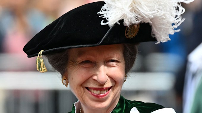 Princess Anne pairs silky gown with flamboyant mantle for special ...