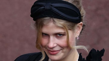 lady-louise-windsor-princess-diana-headband