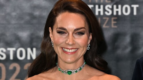 Kate Middleton spellbinds in rented gown for Earthshot Prize awards