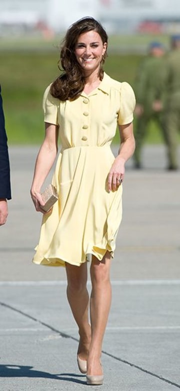 Kate Middleton in a lemon yellow dress