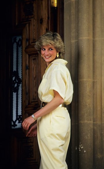 Princess Diana in yellow