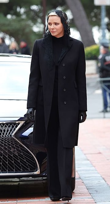 Princess Charlene of Monaco in a black outfit 