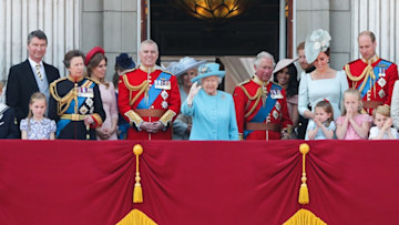 royal-family-balcony