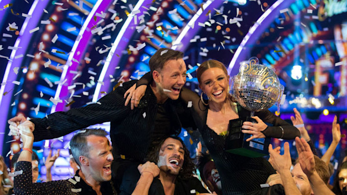 strictly-stacey-dooley-loses-trophy