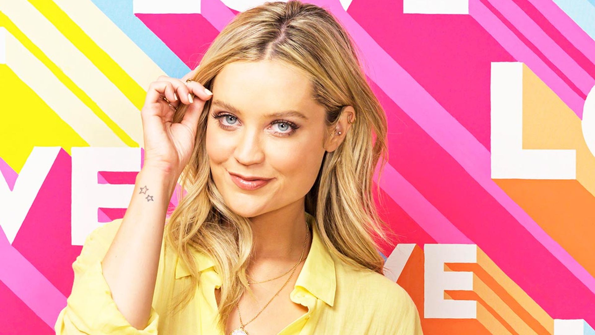 Love Island Fans Deliver Verdict On Shows New Host Laura Whitmore Hello