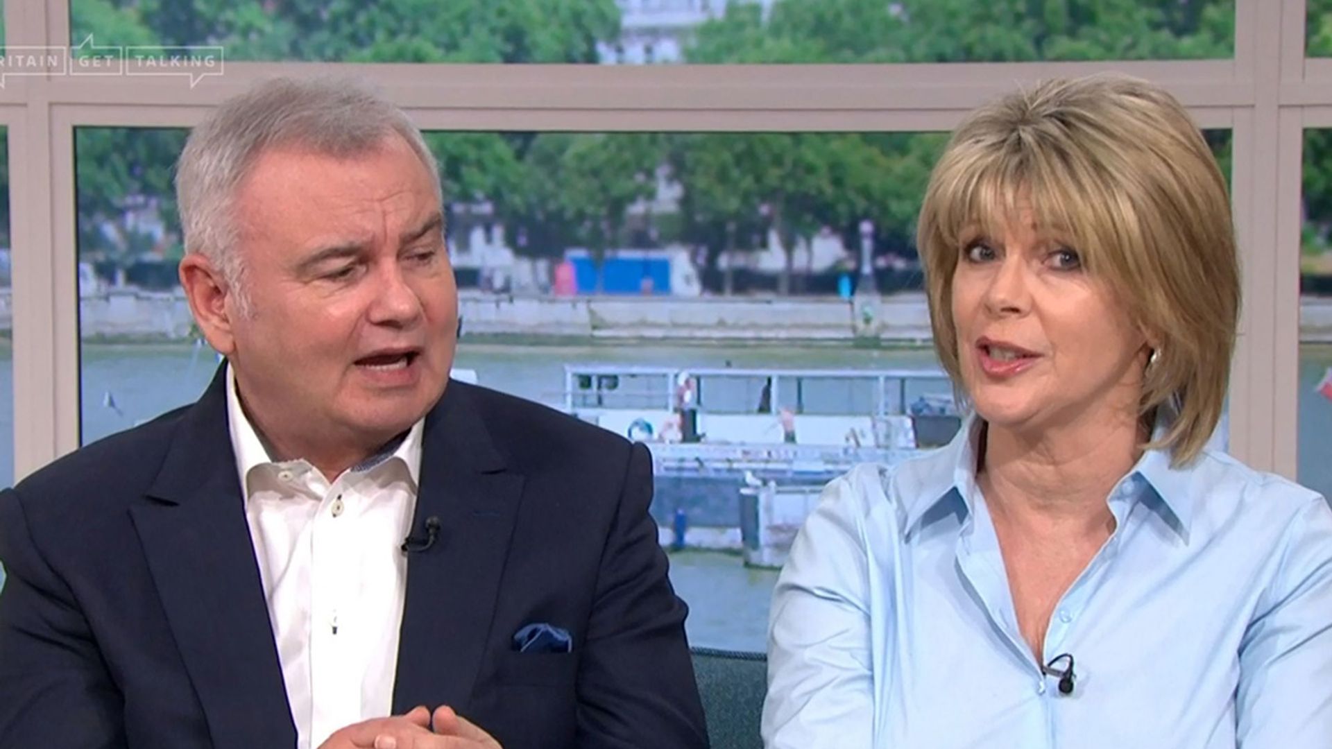 Eamonn Holmes Shocks Viewers As He Gatecrashes Ruth Langsford's Loose ...