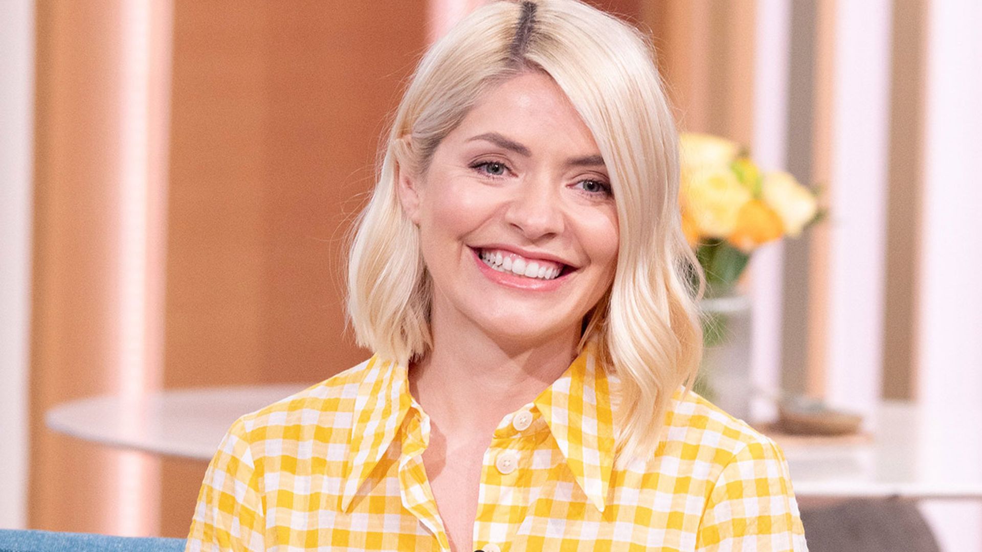 This Morning S Holly Willoughby Gives Sweet Shout Out To Son Harry For