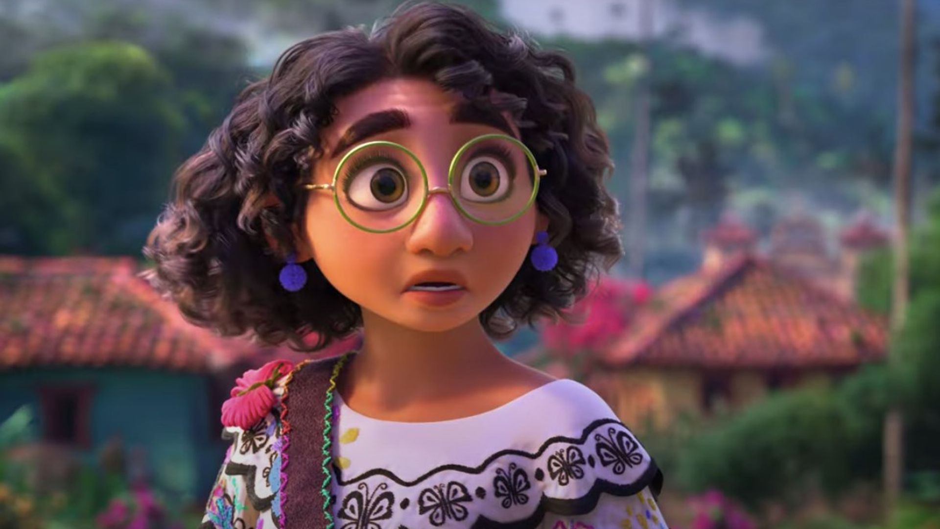 Lin-Manuel Miranda's new Disney film Encanto: everything you need to know |  HELLO!