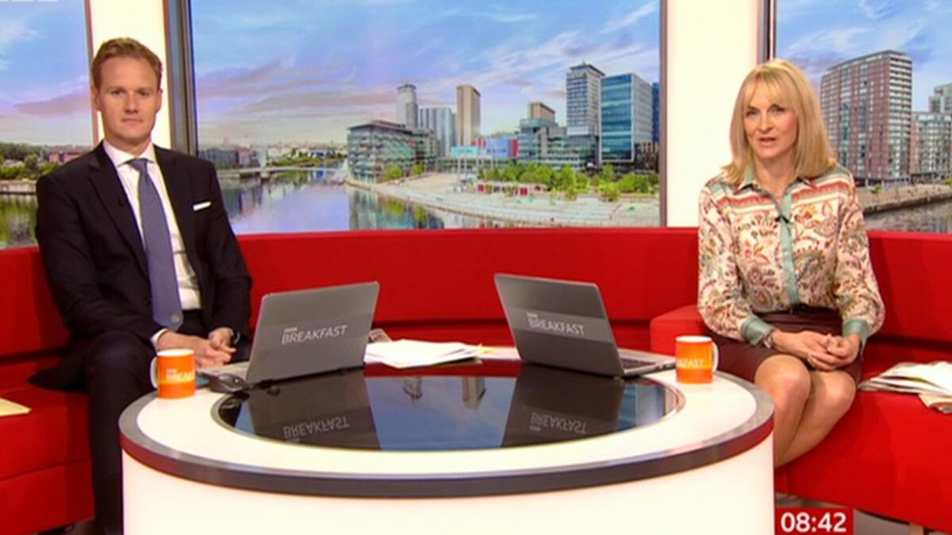 Bbc Breakfast S Louise Minchin Hints At Exit Date From Programme Hello